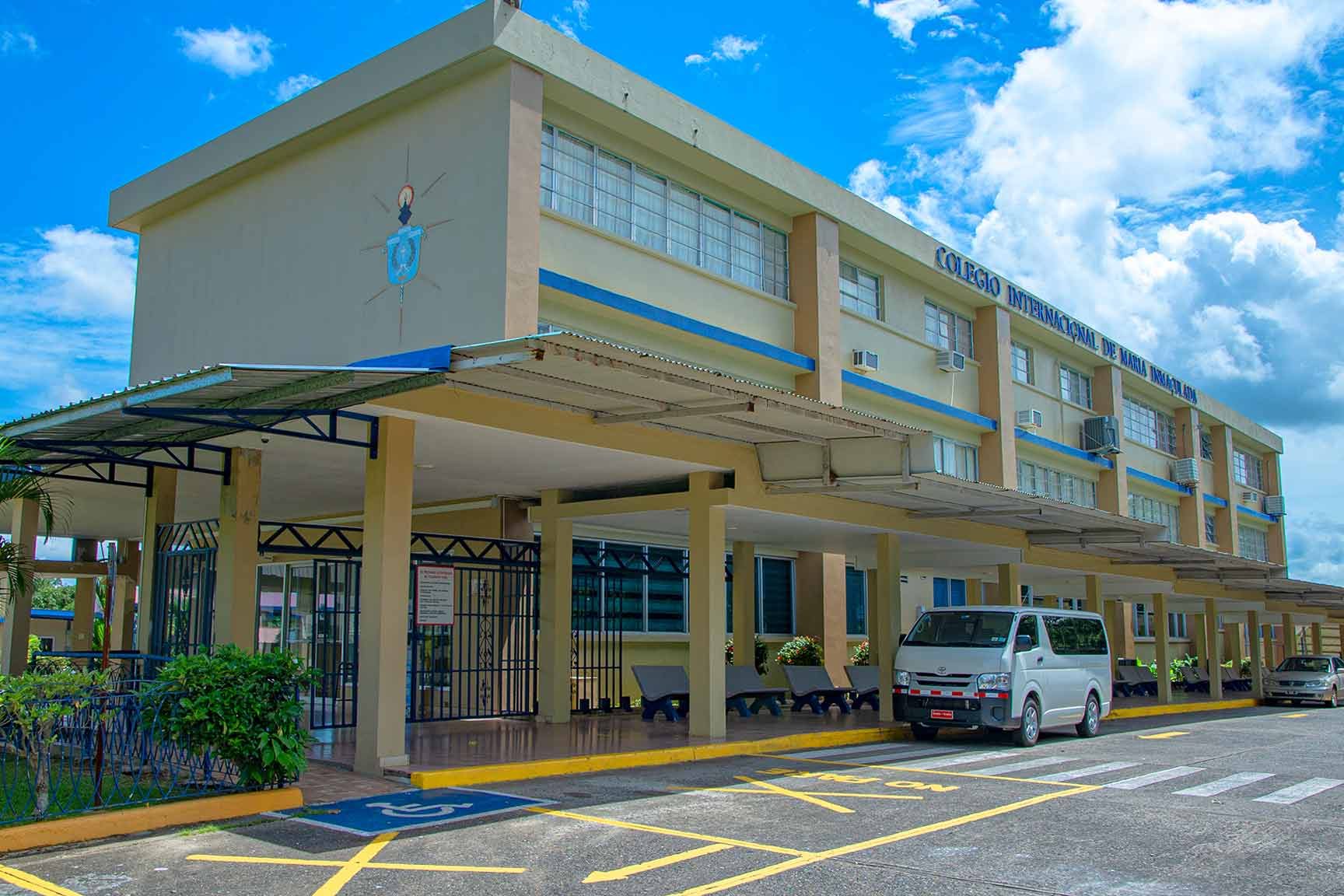 Institución Educativa María Inmaculada - Mejores Peru